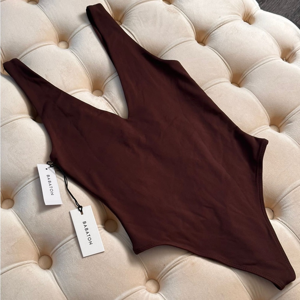 NWT Aritzia Babaton contour body suit